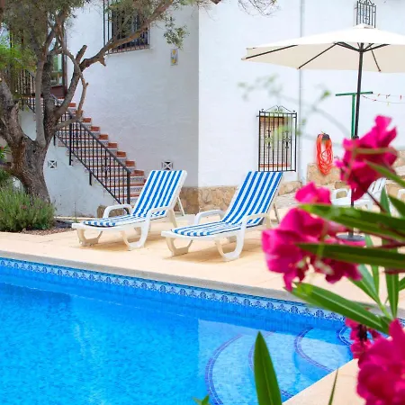 La Cigarra By Interhome Calp